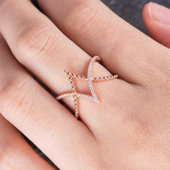 HUITAN Luxury Wedding Anniversary Ring with Pear Shape Huge CZ Prong Setting Rose Gold Color Fashion Engagement Rings for Women