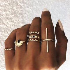 IPARAM Bohemian Vintage Gold Crescent Geometric Joint Ring Set for Women Crystal Personality Design Ring Set Party Jewelry Gift