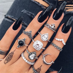 IPARAM Bohemian Vintage Gold Crescent Geometric Joint Ring Set for Women Crystal Personality Design Ring Set Party Jewelry Gift