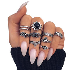 IPARAM Bohemian Vintage Gold Crescent Geometric Joint Ring Set for Women Crystal Personality Design Ring Set Party Jewelry Gift